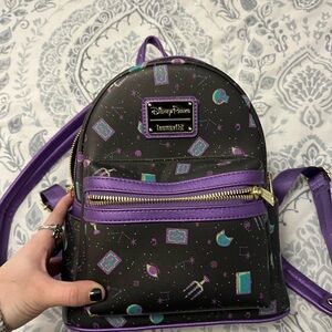 hocus pocus loungefly backpack disney